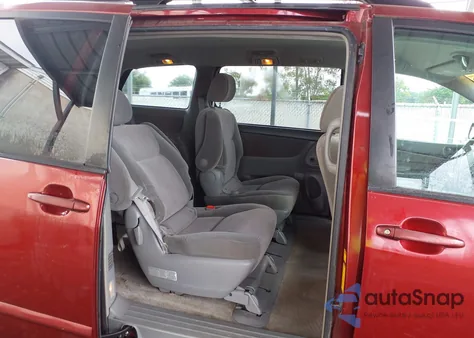 2006 Toyota Sienna Le из США, поврежденный, VIN 5TDBA23C66S067490